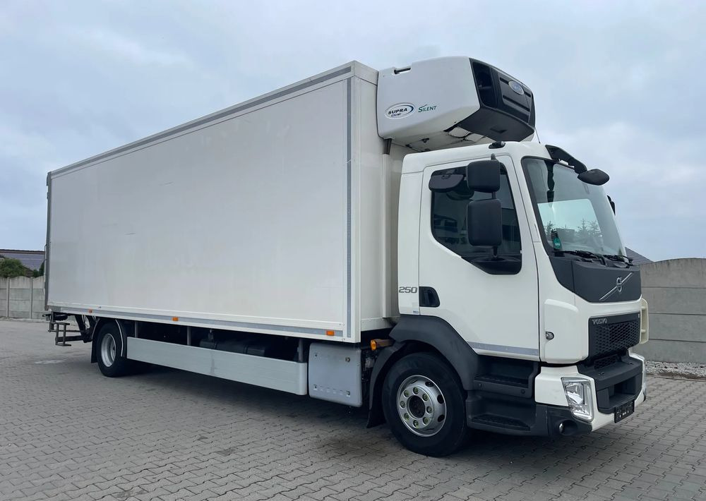 Volvo FL 16.250 CHŁODNIA - Refrigerator truck: picture 4 Volvo FL 16.250 CHŁODNIA - Refrigerator truck: picture 4