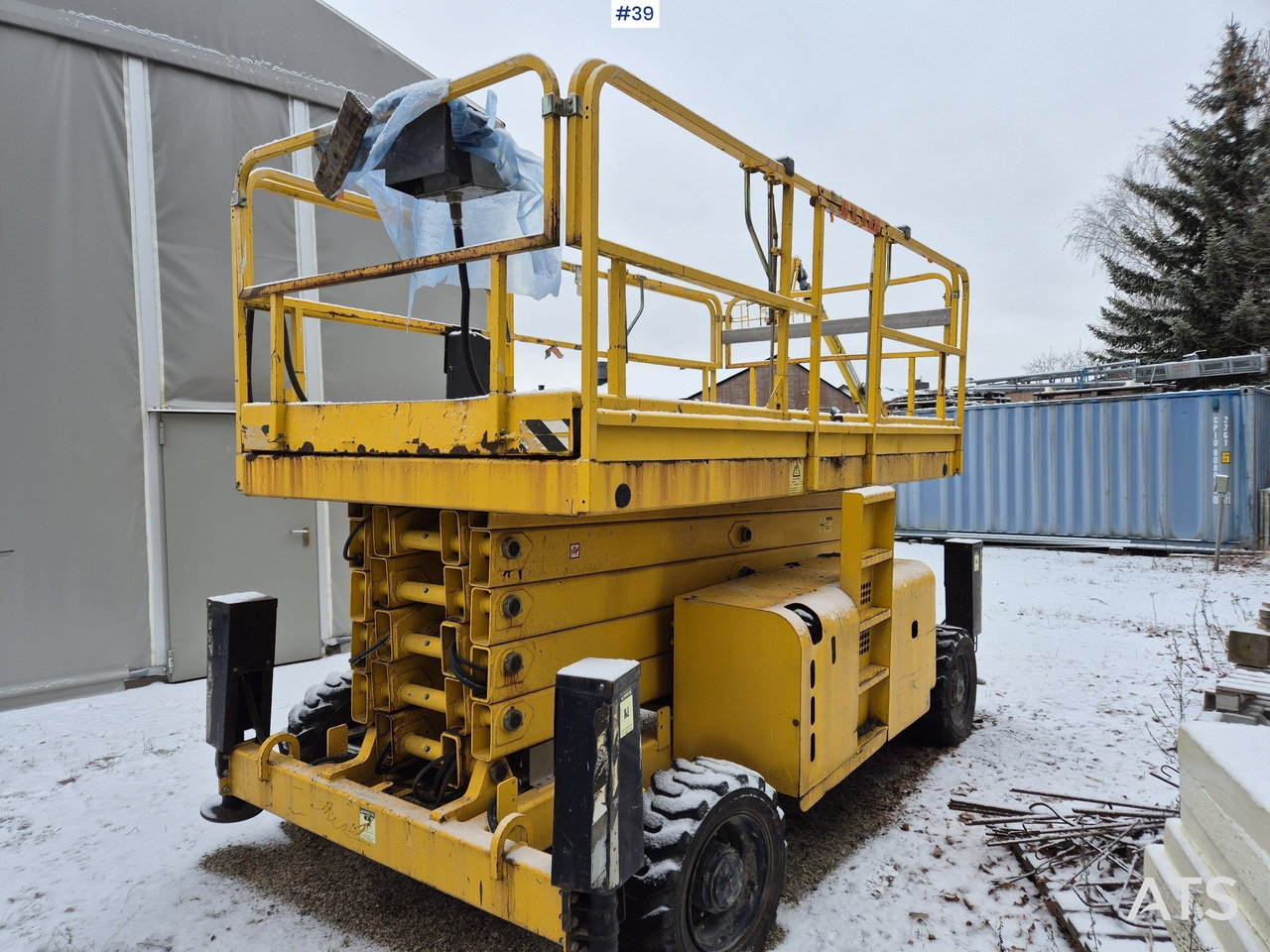 Haulotte H18SX - Scissor lift: picture 2 Haulotte H18SX - Scissor lift: picture 2