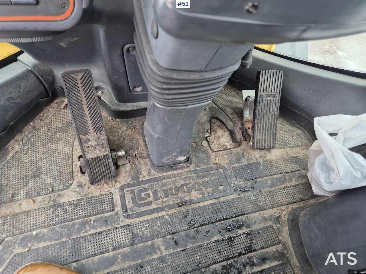 Wheel loader Liugong  CLG856-3: picture 19