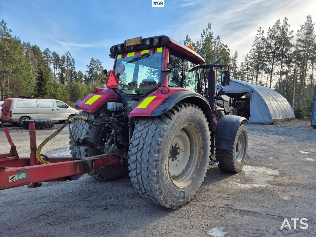 Farm tractor Valtra T182: picture 6