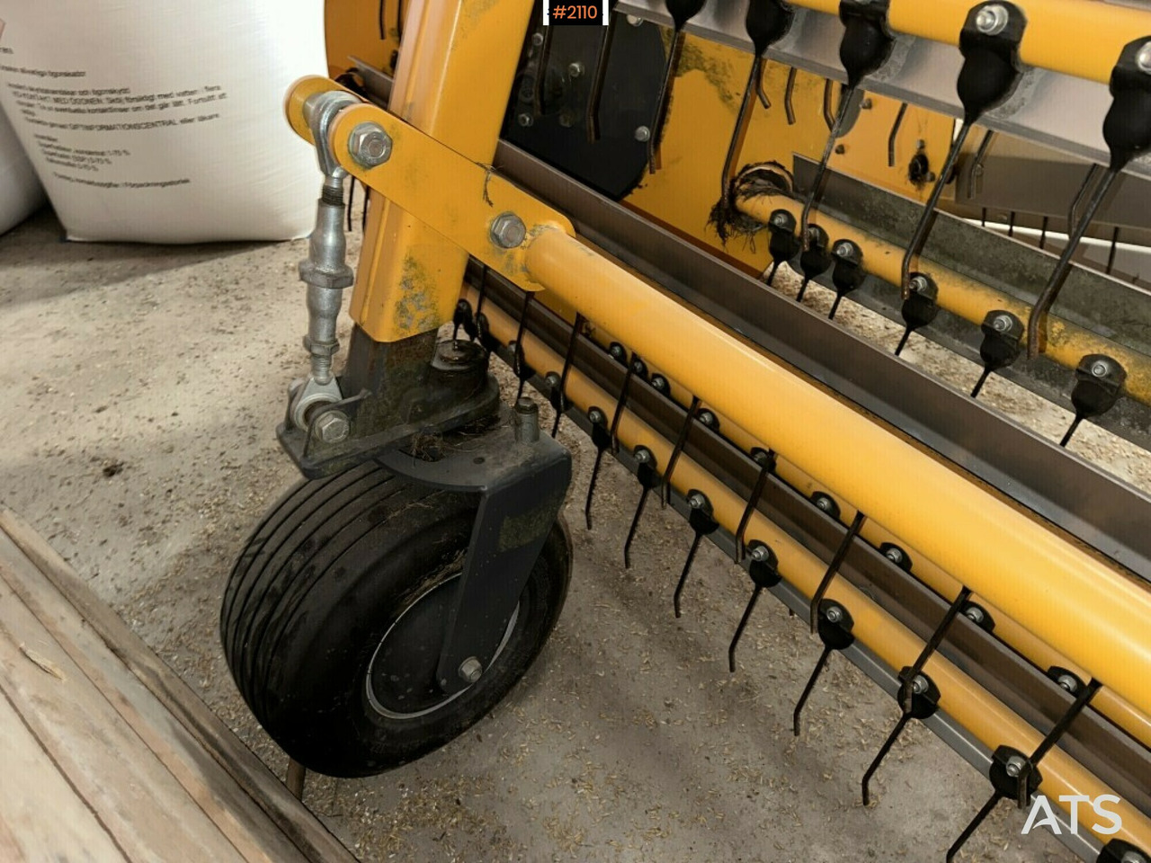 Tedder/ Rake Towed Swathers ELHO V-Twin 950 S: picture 8