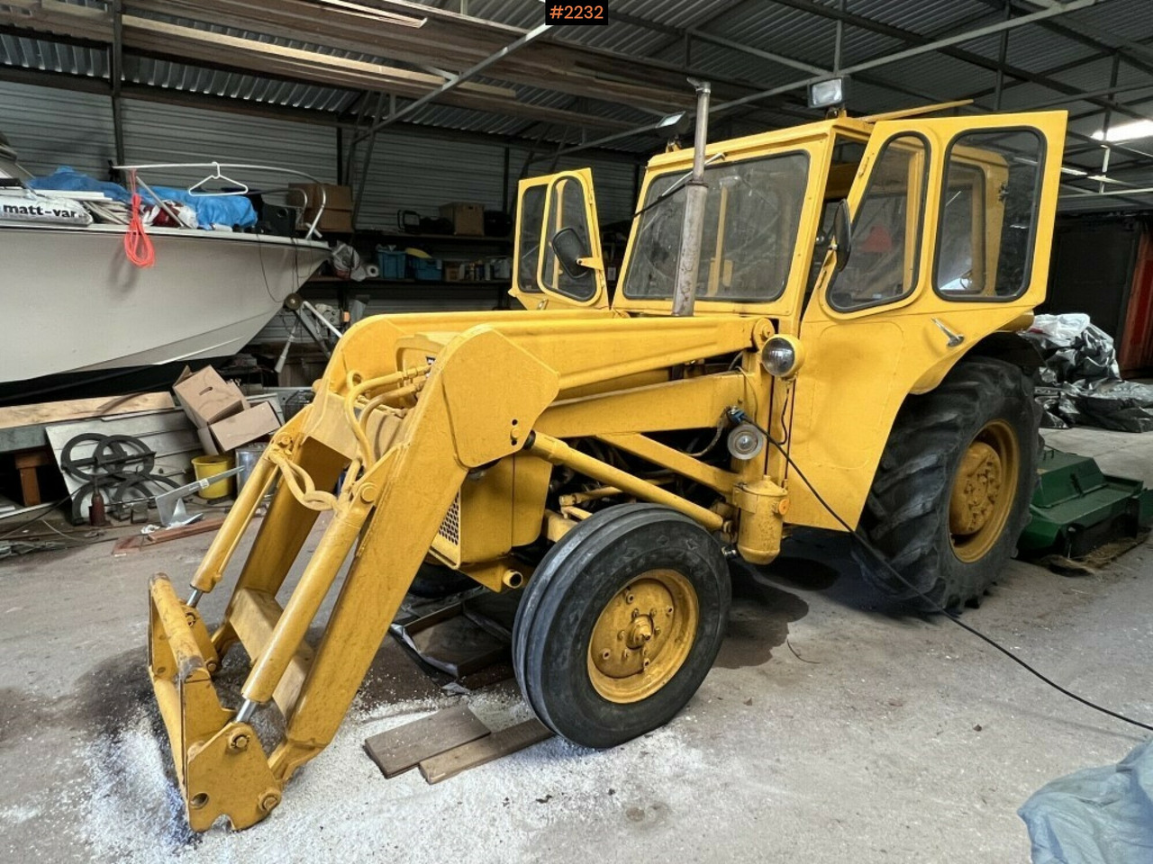 Tractor- MASSEY-FERGUSON 203 - Farm tractor: picture 1 Tractor- MASSEY-FERGUSON 203 - Farm tractor: picture 1