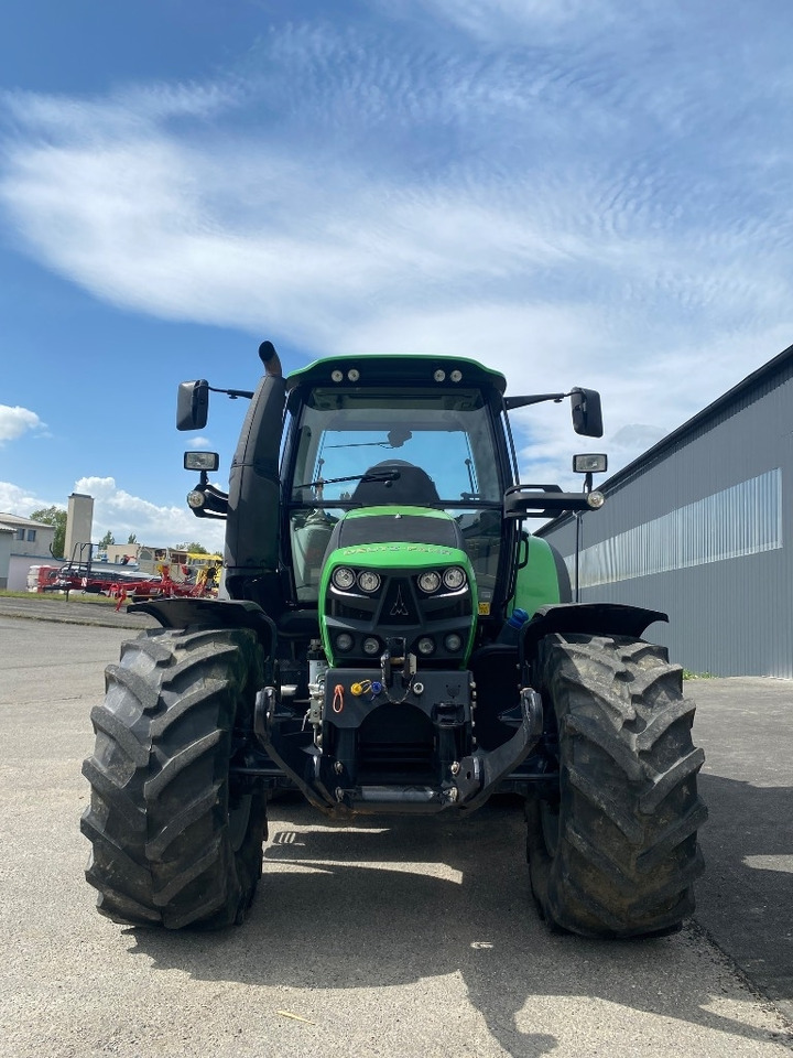 Farm tractor Deutz-fahr 6140.4: picture 11
