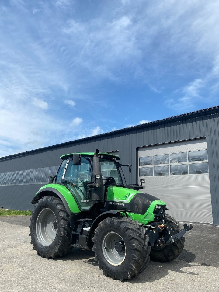 Farm tractor Deutz-fahr 6140.4: picture 16