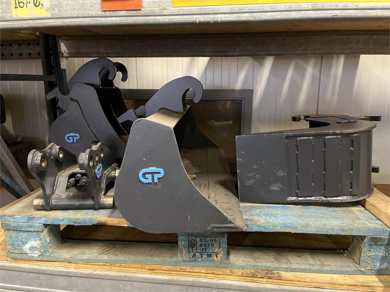 GP equipment Bakkenset CW05 - Excavator bucket for Construction machinery: picture 1 GP equipment Bakkenset CW05 - Excavator bucket for Construction machinery: picture 1