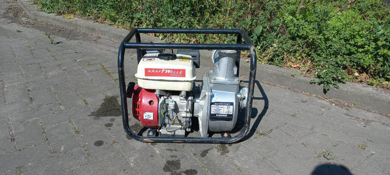Onbekend KRAFTWELLE WP-30 POMP - Tractor mounted sprayer: picture 3 Onbekend KRAFTWELLE WP-30 POMP - Tractor mounted sprayer: picture 3