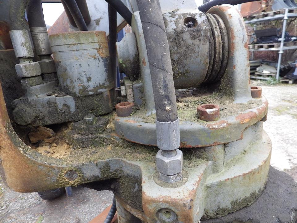 Liebherr GM8 GM10 Greifer 600 mm SB mit SW48 Adapter - Clamshell bucket for Construction machinery: picture 2 Liebherr GM8 GM10 Greifer 600 mm SB mit SW48 Adapter - Clamshell bucket for Construction machinery: picture 2