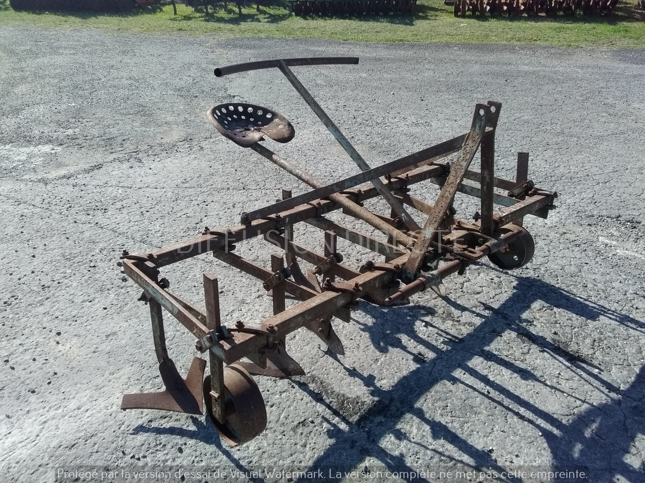 BINEUSE 2 RANGS - Spring tine harrow: picture 3 BINEUSE 2 RANGS - Spring tine harrow: picture 3