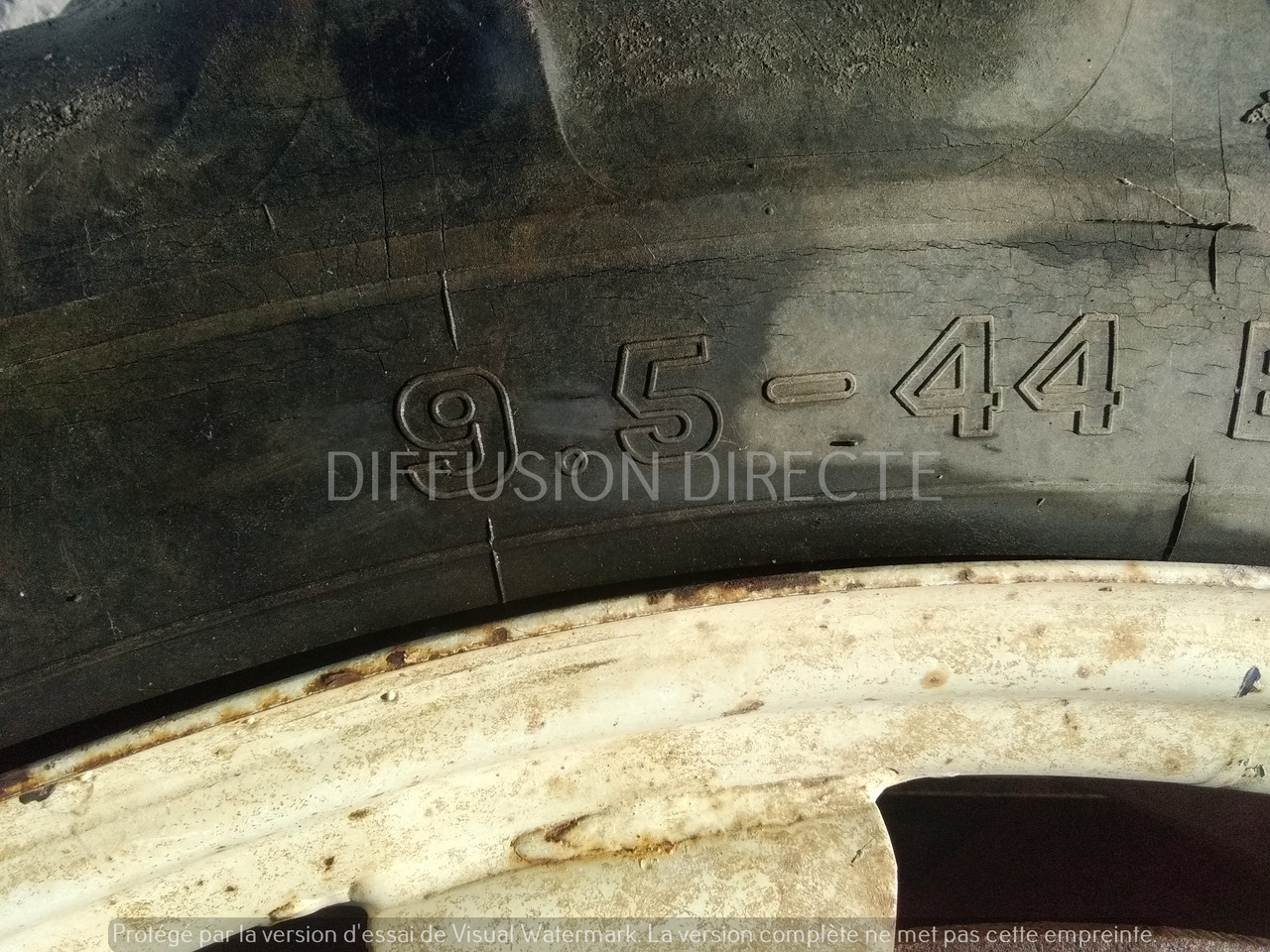 MICHELIN ROUES ETROITES BIBAGRIP 3 - Wheel and tire package for Agricultural machinery: picture 3 MICHELIN ROUES ETROITES BIBAGRIP 3 - Wheel and tire package for Agricultural machinery: picture 3