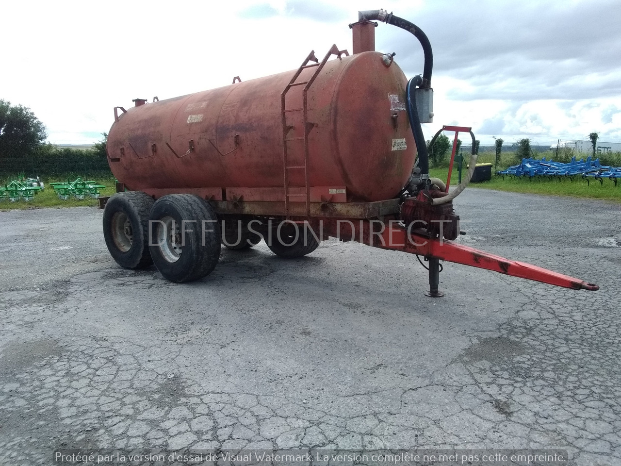 SAMAS TONNE A LISIER 1000 BDS - Slurry tanker: picture 2 SAMAS TONNE A LISIER 1000 BDS - Slurry tanker: picture 2