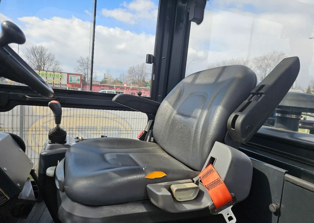 Doosan G60S-7 - LPG forklift: picture 5 Doosan G60S-7 - LPG forklift: picture 5