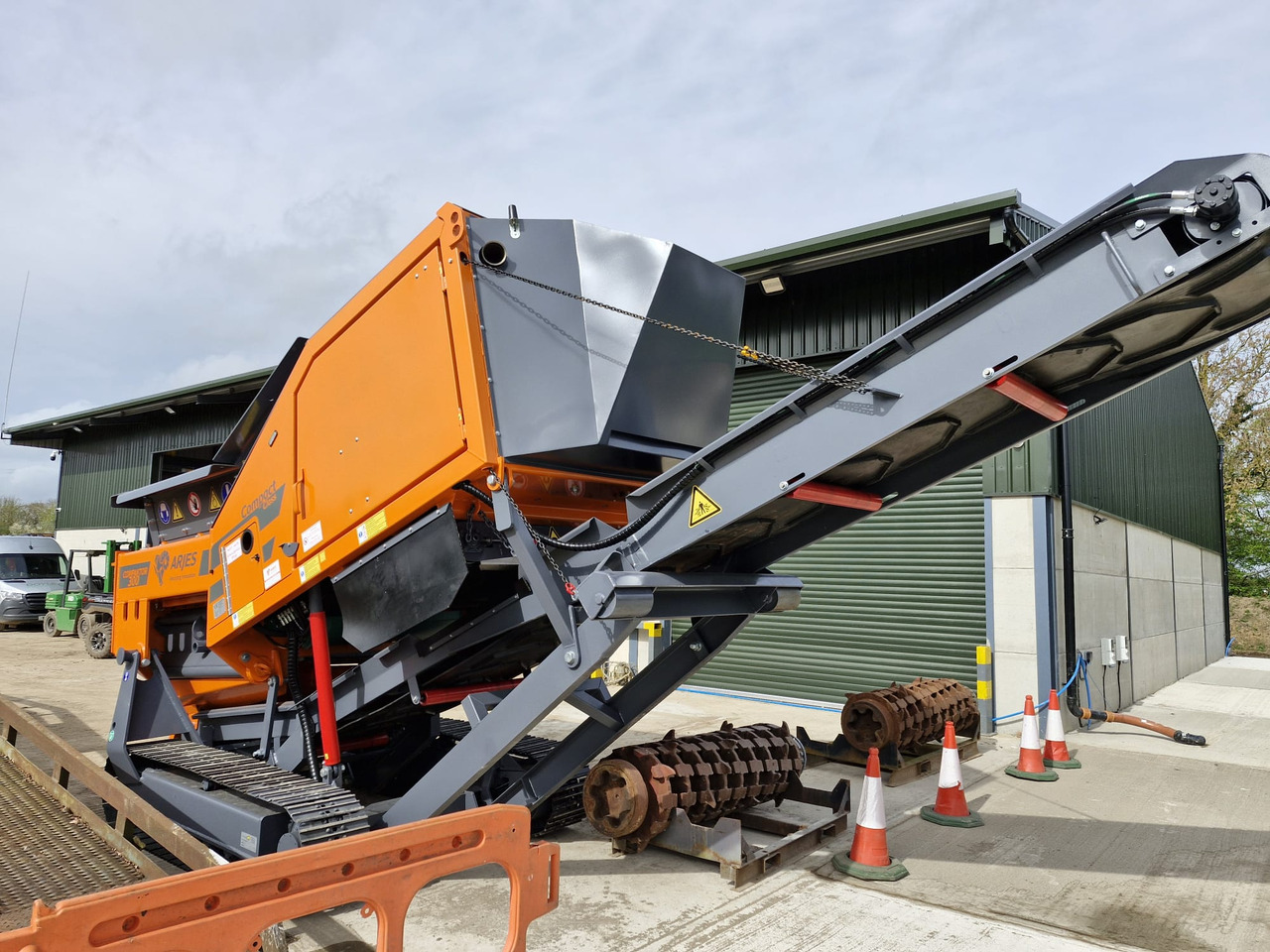 Arjes Compaktor 300 - Industrial waste shredder: picture 5 Arjes Compaktor 300 - Industrial waste shredder: picture 5