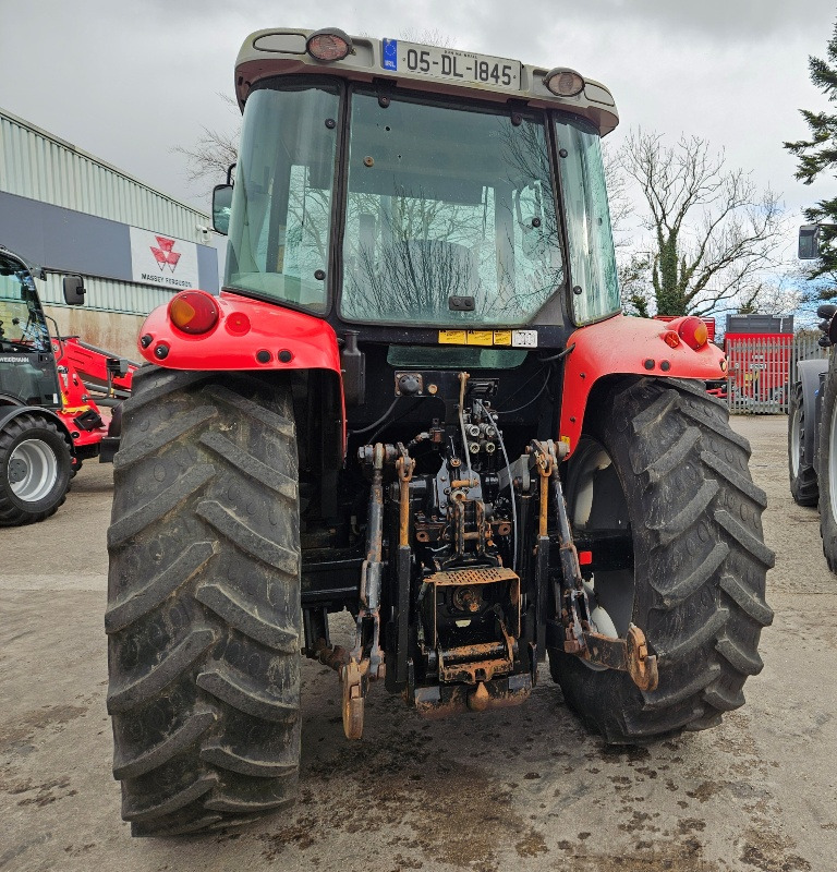 MF 5445 Manual Shuttle - Farm tractor: picture 3 MF 5445 Manual Shuttle - Farm tractor: picture 3