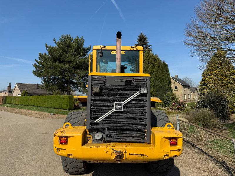 Volvo L70D - Wheel loader: picture 4 Volvo L70D - Wheel loader: picture 4