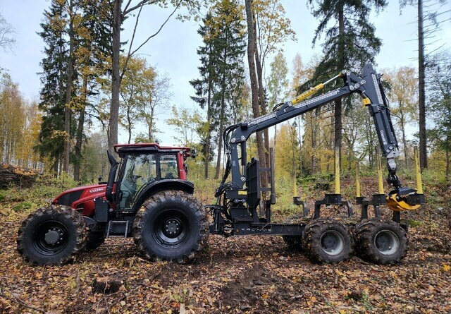 Valtra N123 + Kronos 140 4WDM + Cranab HC8 - Forestry equipment: picture 2 Valtra N123 + Kronos 140 4WDM + Cranab HC8 - Forestry equipment: picture 2
