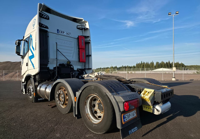 IvecoStralis 460 6x2 LNG/LBG - Tractor unit: picture 3 IvecoStralis 460 6x2 LNG/LBG - Tractor unit: picture 3