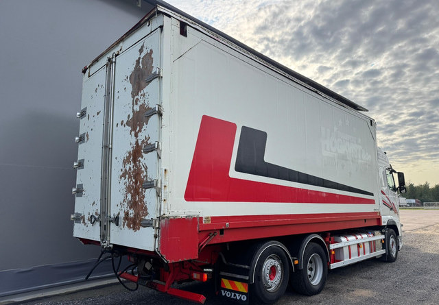 VolvoFH13 500 6x2 Rahtikaappi - Box truck: picture 4 VolvoFH13 500 6x2 Rahtikaappi - Box truck: picture 4