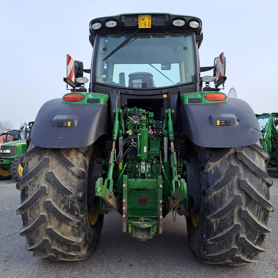 JOHN DEERE 6250R PREMIUM EDITION - Farm tractor: picture 3 JOHN DEERE 6250R PREMIUM EDITION - Farm tractor: picture 3