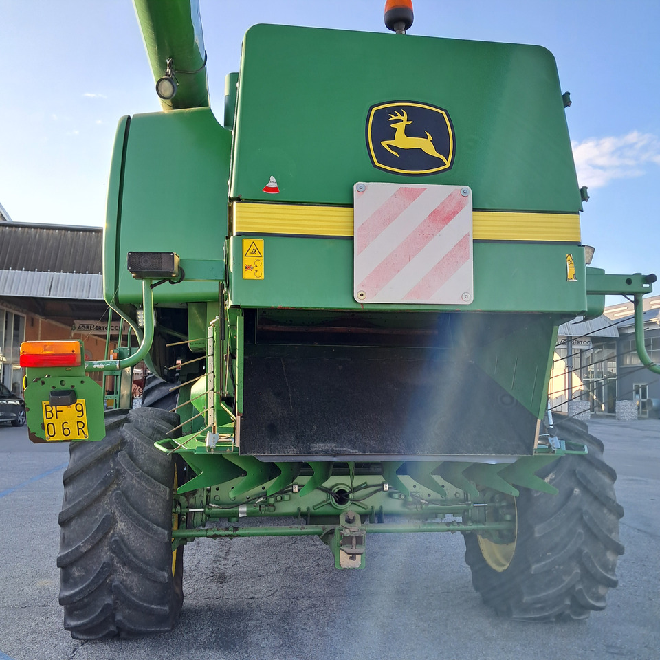 JOHN DEERE C670 - Combine harvester: picture 4 JOHN DEERE C670 - Combine harvester: picture 4