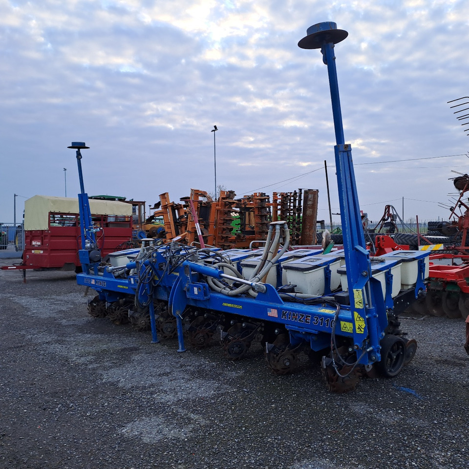 KINZE 3110 - Precision sowing machine: picture 5 KINZE 3110 - Precision sowing machine: picture 5