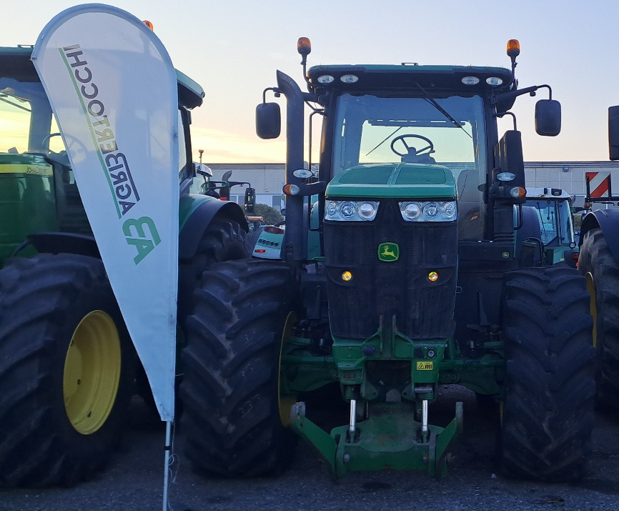 JOHN DEERE 7230R - ASTA AGRIBERTOCCHI - Other machinery: picture 1 JOHN DEERE 7230R - ASTA AGRIBERTOCCHI - Other machinery: picture 1
