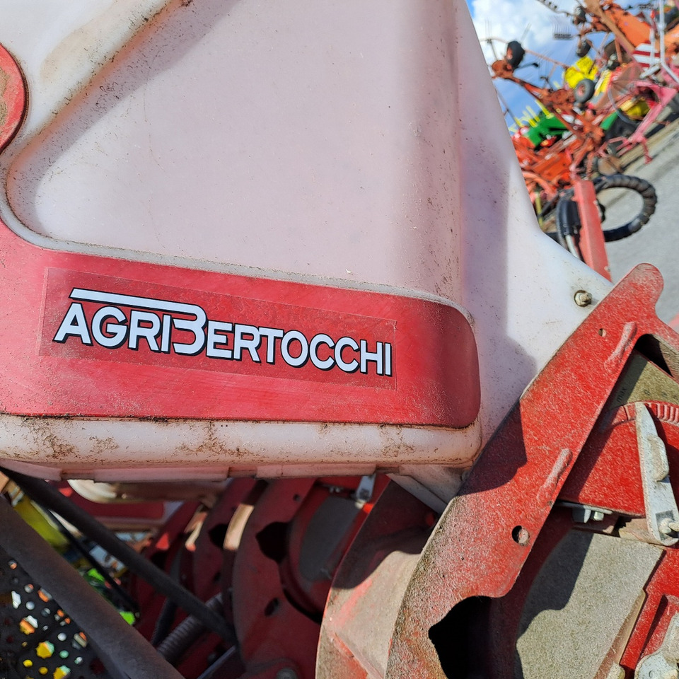 Precision sowing machine SEMINATRICE KVERNELAND ACCORD OPTIMA HD: picture 9