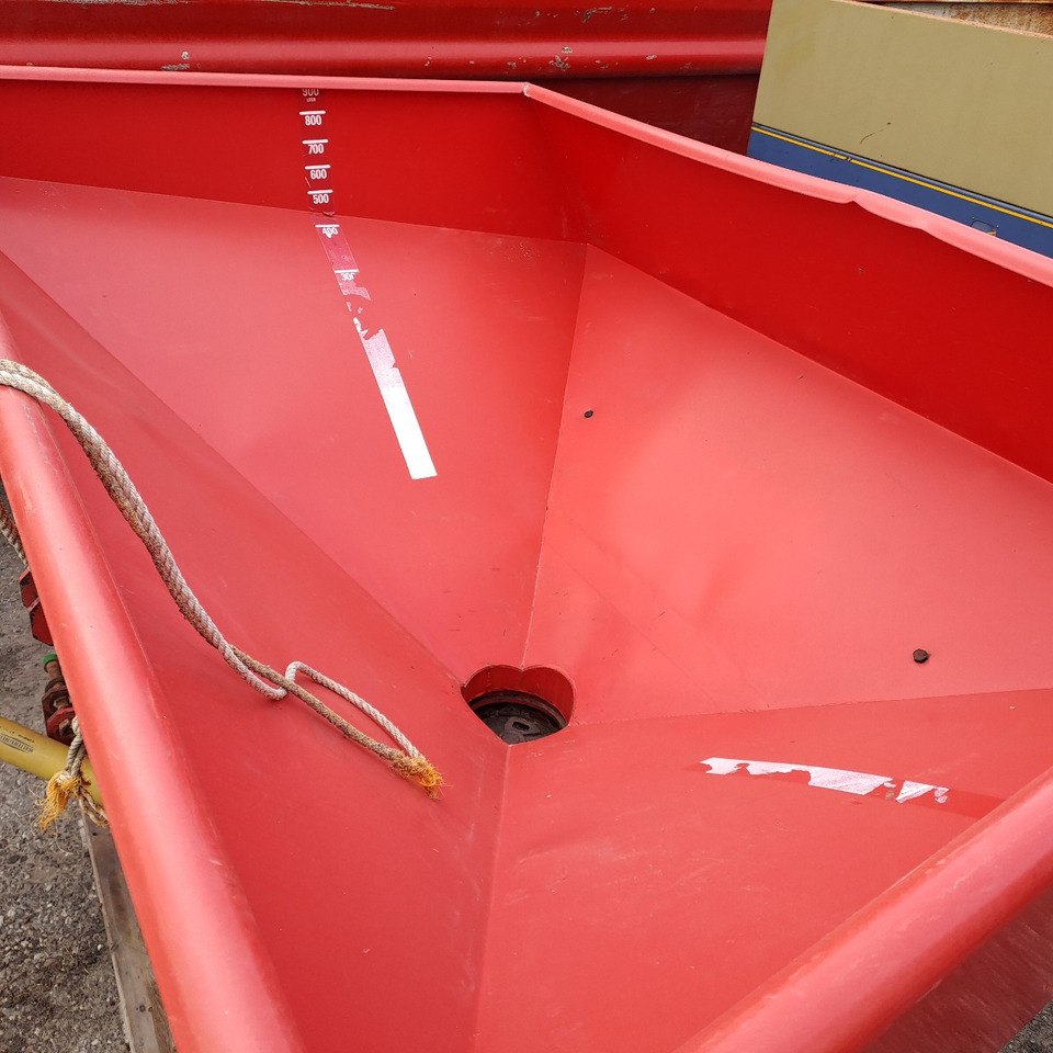 SPARGICONCIME LELY 2010 - Fertilizer spreader: picture 2 SPARGICONCIME LELY 2010 - Fertilizer spreader: picture 2