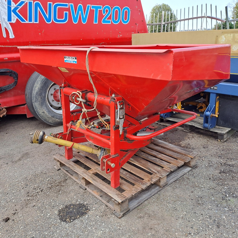 SPARGICONCIME LELY 2010 - Fertilizer spreader: picture 1 SPARGICONCIME LELY 2010 - Fertilizer spreader: picture 1