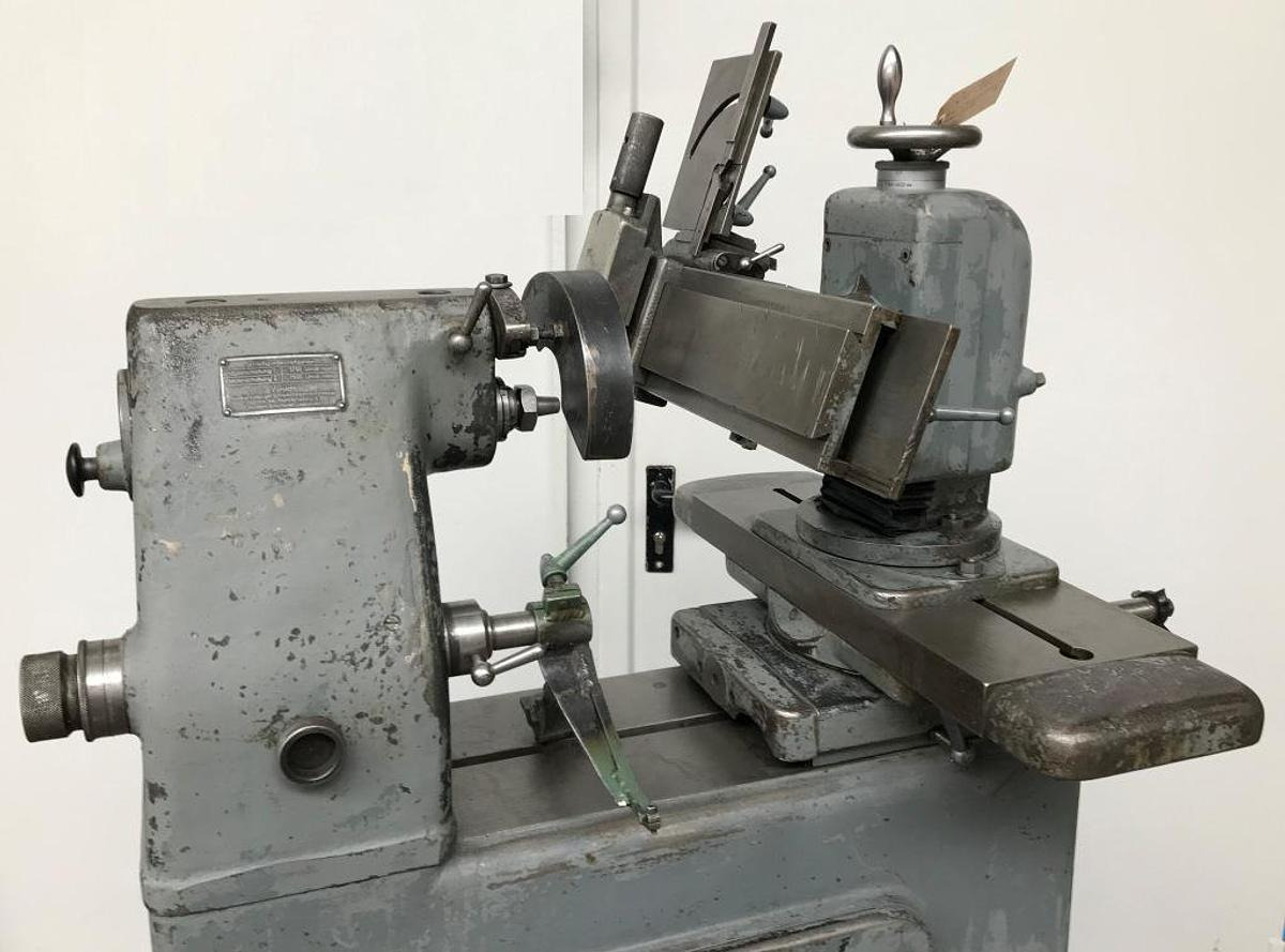 Universal-Werkzeugschleifmaschine DECKEL - Metalworking machinery: picture 3 Universal-Werkzeugschleifmaschine DECKEL - Metalworking machinery: picture 3