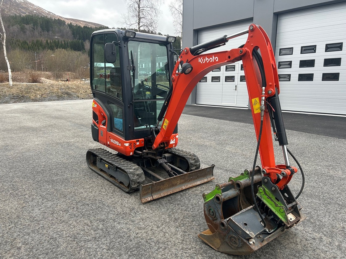 Kubota KX019-4 - Mini excavator: picture 2 Kubota KX019-4 - Mini excavator: picture 2