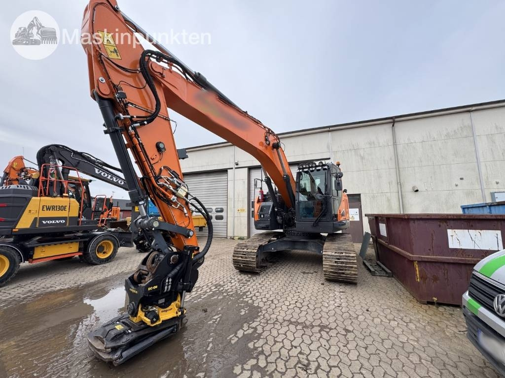 Develon DX 235 LCR - Crawler excavator: picture 1 Develon DX 235 LCR - Crawler excavator: picture 1