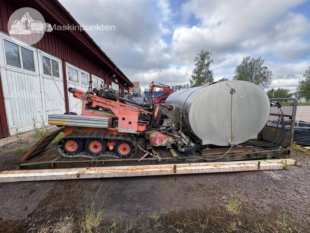 GeotecH Spolningsaggregat på flak - Drilling rig: picture 1 GeotecH Spolningsaggregat på flak - Drilling rig: picture 1