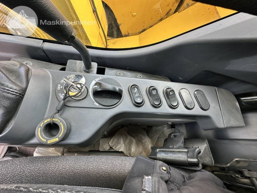 Mini excavator Komatsu PC 78 US-11 E0: picture 23