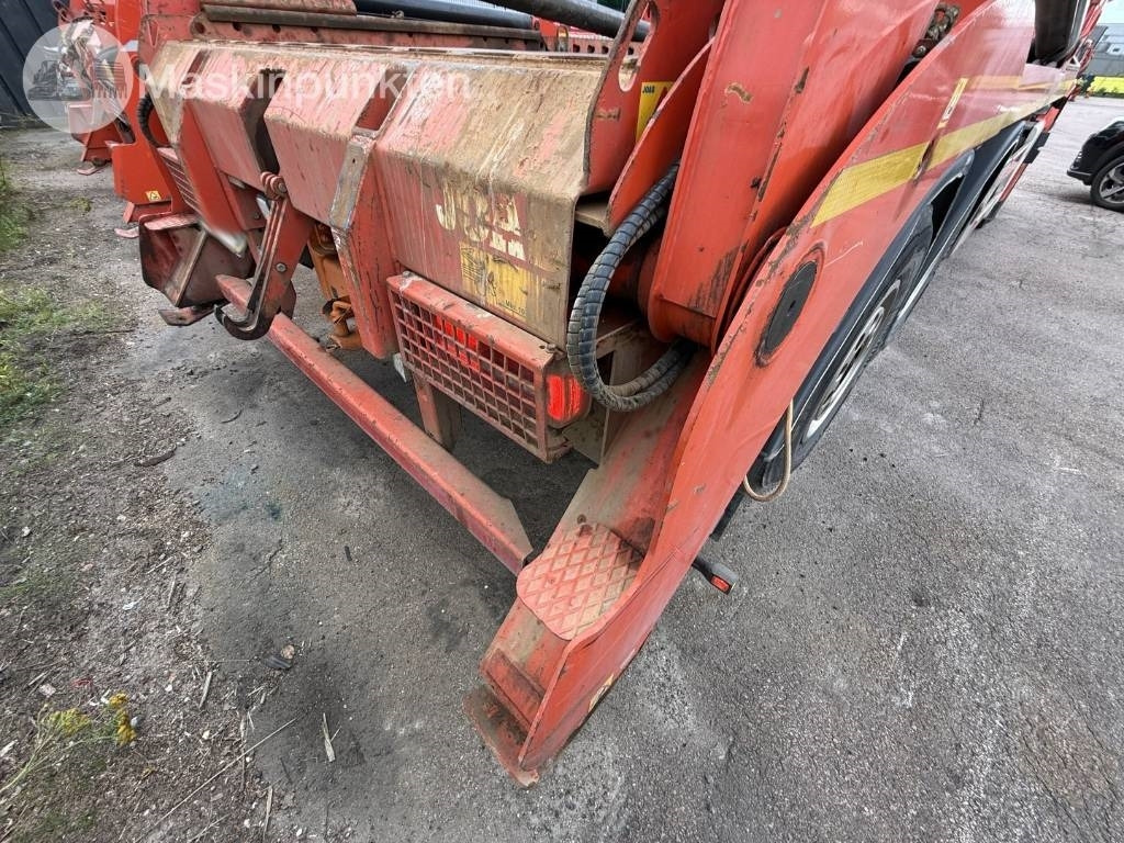 Lease a MAN TGS 26.360  MAN TGS 26.360: picture 49