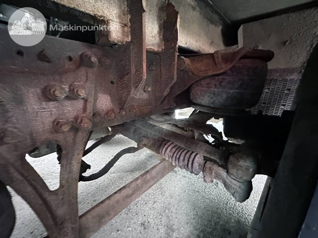 Lease a Mercedes-Benz 2651 L 8X4 Junjin jxzr42-5.16hp  Mercedes-Benz 2651 L 8X4 Junjin jxzr42-5.16hp: picture 44