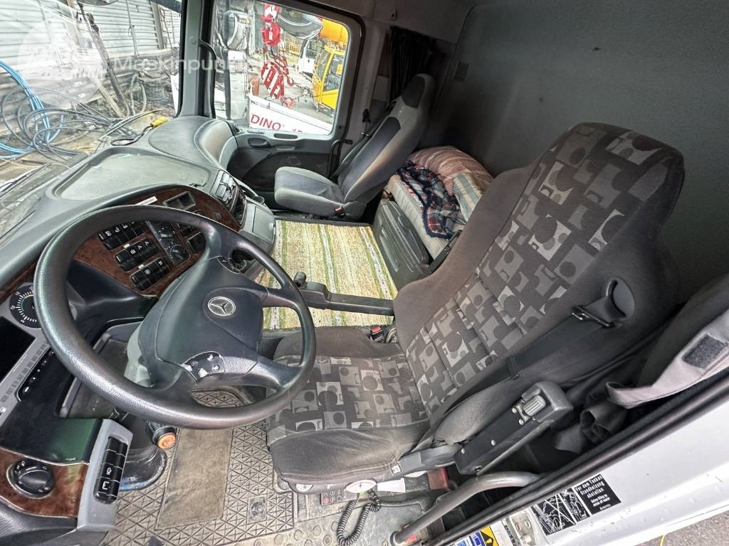 Lease a Mercedes-Benz 2651 L 8X4 Junjin jxzr42-5.16hp  Mercedes-Benz 2651 L 8X4 Junjin jxzr42-5.16hp: picture 15