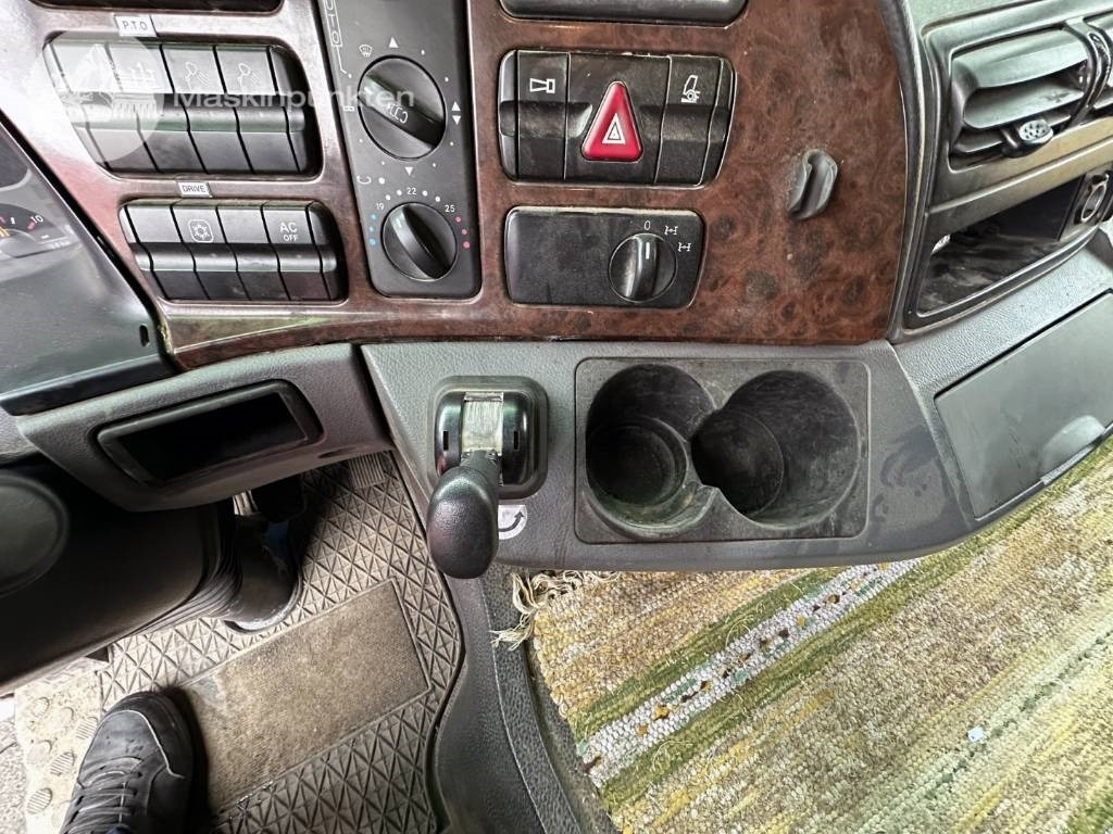 Lease a Mercedes-Benz 2651 L 8X4 Junjin jxzr42-5.16hp  Mercedes-Benz 2651 L 8X4 Junjin jxzr42-5.16hp: picture 27