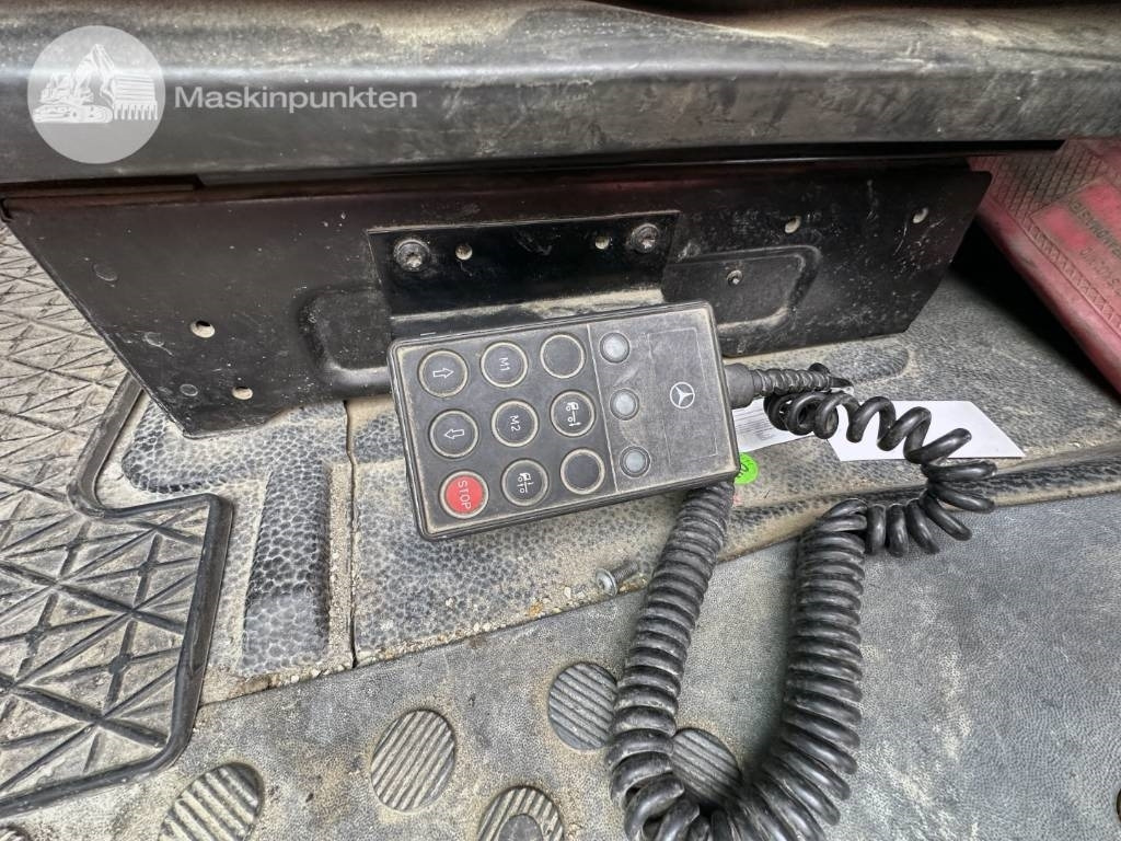 Lease a Mercedes-Benz 2651 L 8X4 Junjin jxzr42-5.16hp  Mercedes-Benz 2651 L 8X4 Junjin jxzr42-5.16hp: picture 50