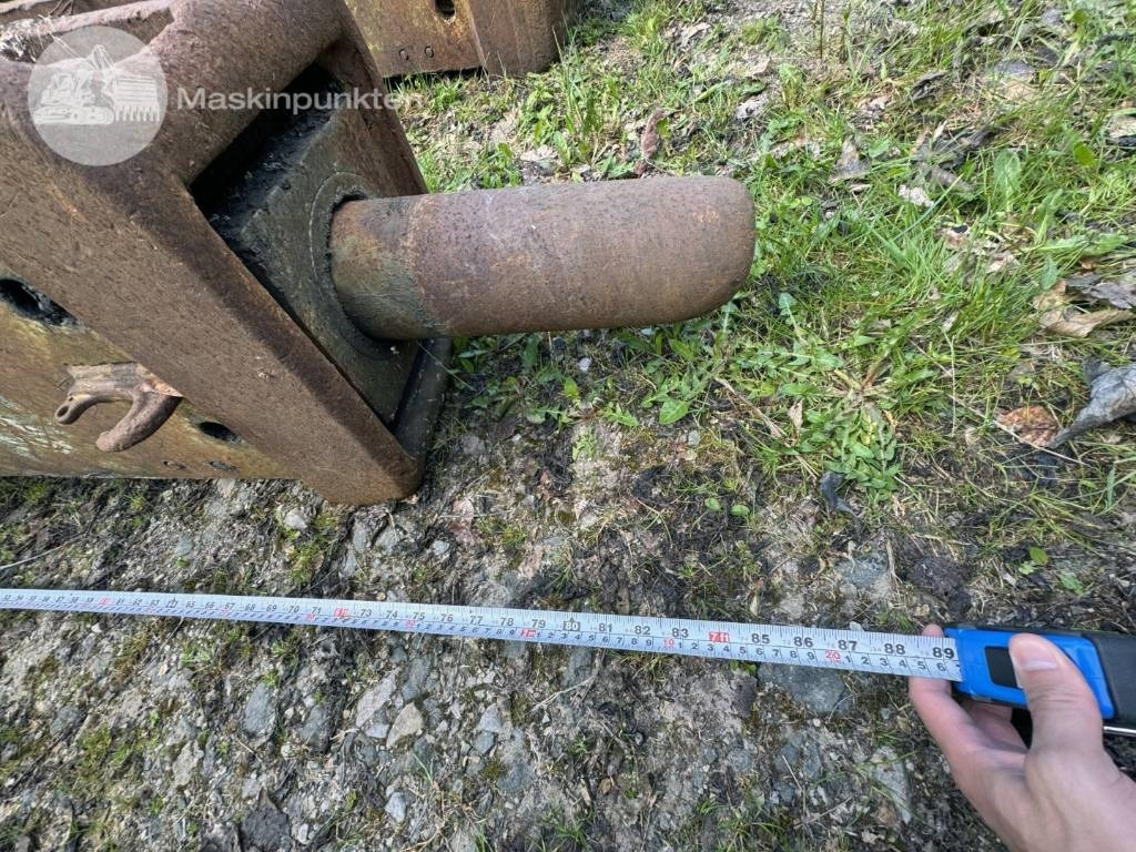 Hydraulic hammer for Construction machinery Montrabert 900 Metro Silenci: picture 12