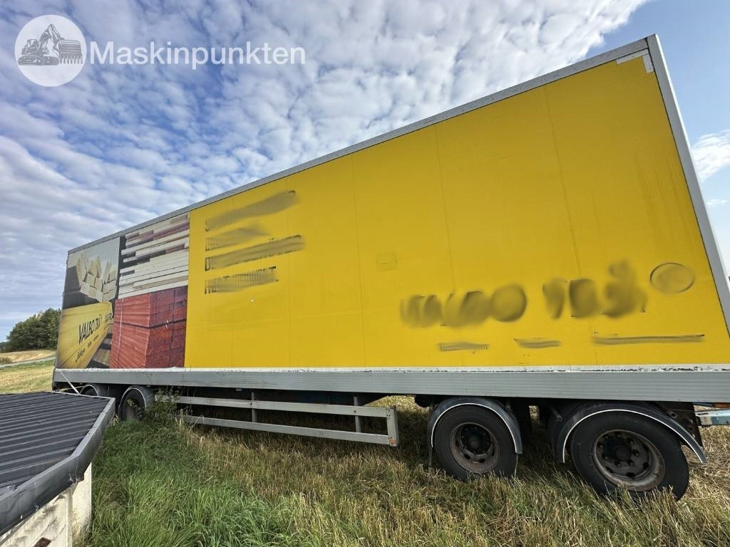 Närko D4ZW13L62  - Closed box trailer: picture 4 Närko D4ZW13L62  - Closed box trailer: picture 4