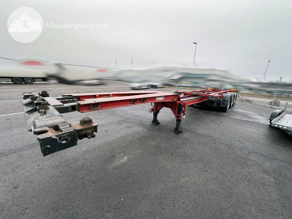 Renders RPS 10 - Container transporter/ Swap body semi-trailer: picture 2 Renders RPS 10 - Container transporter/ Swap body semi-trailer: picture 2