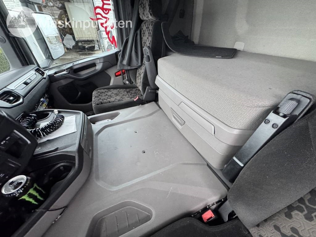 Lease a Scania G 500 Scania G 500: picture 42 Lease a Scania G 500 Scania G 500: picture 42