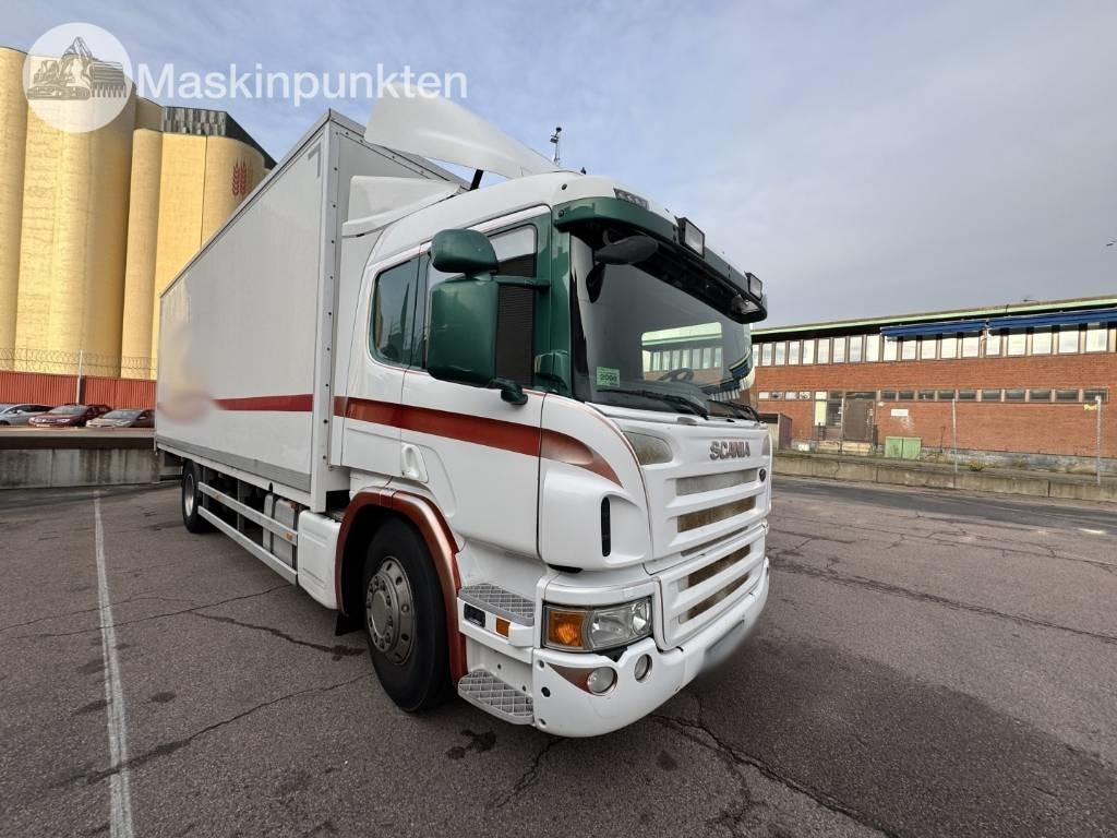 Scania P 320 - Box truck: picture 4 Scania P 320 - Box truck: picture 4