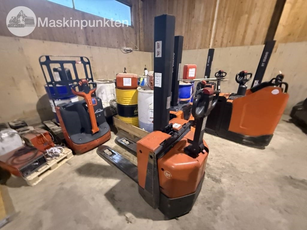 Toyota BT SWE 80 L - Electric forklift: picture 2 Toyota BT SWE 80 L - Electric forklift: picture 2