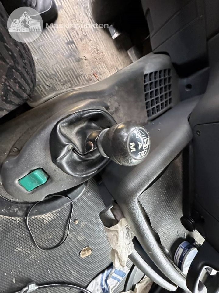 Tractor unit Scania R 164-580 EPA: picture 25