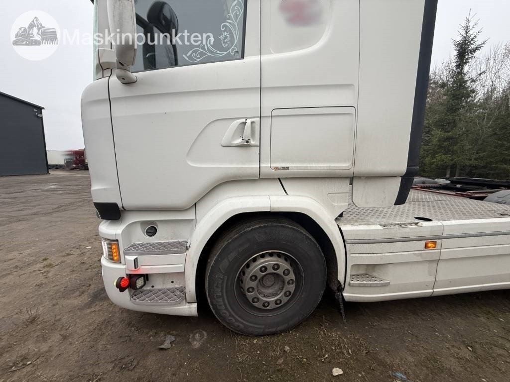 Tractor unit Scania R 520: picture 28