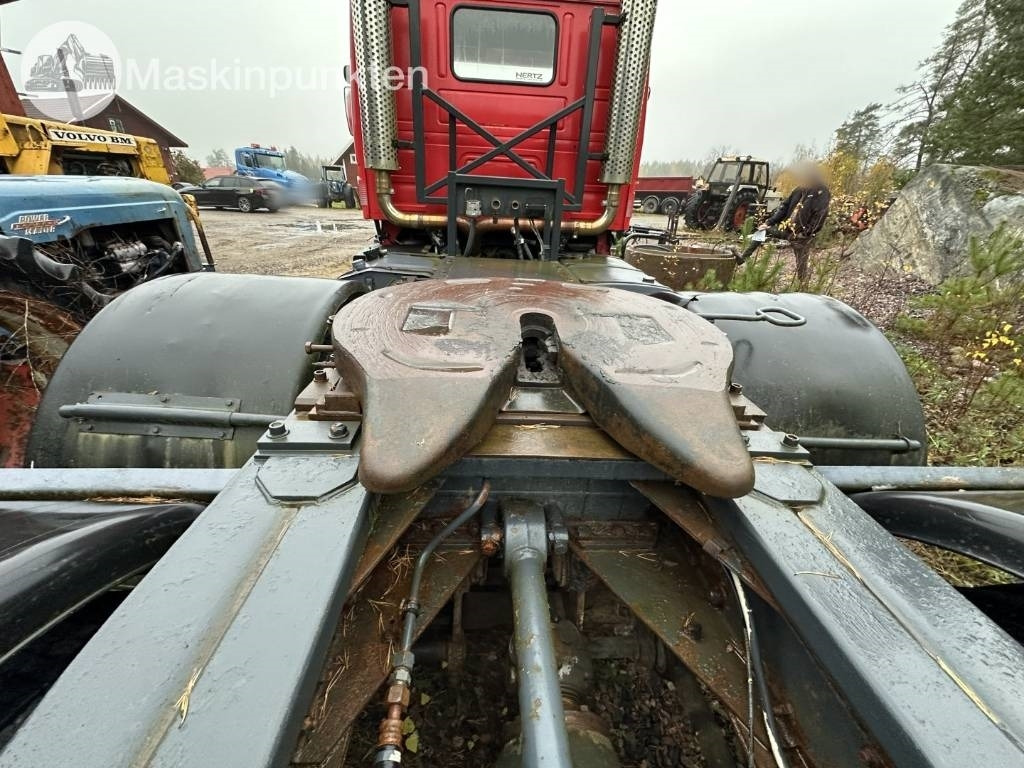 Tractor unit Scania T 143 H: picture 49