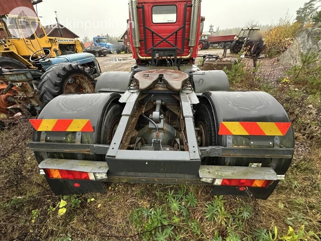 Tractor unit Scania T 143 H: picture 45