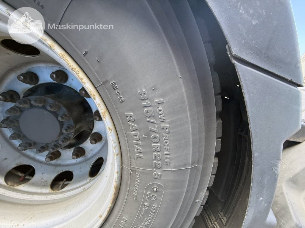 Lease a Volvo FH 540  Volvo FH 540: picture 27