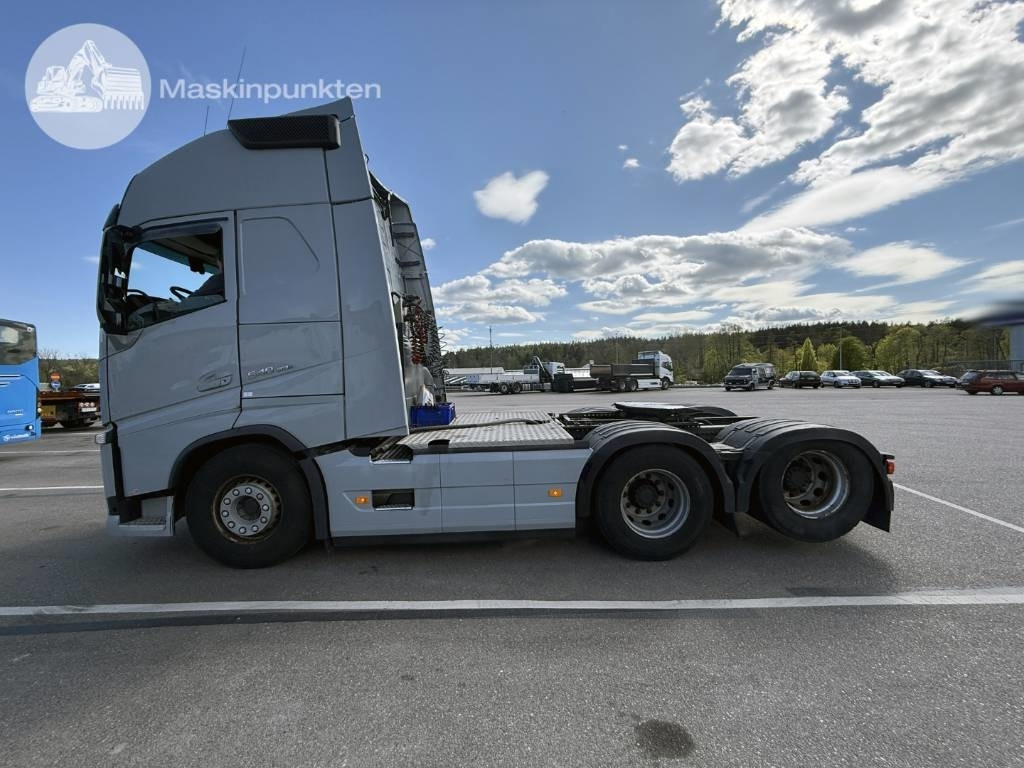 Lease a Volvo FH 540  Volvo FH 540: picture 8